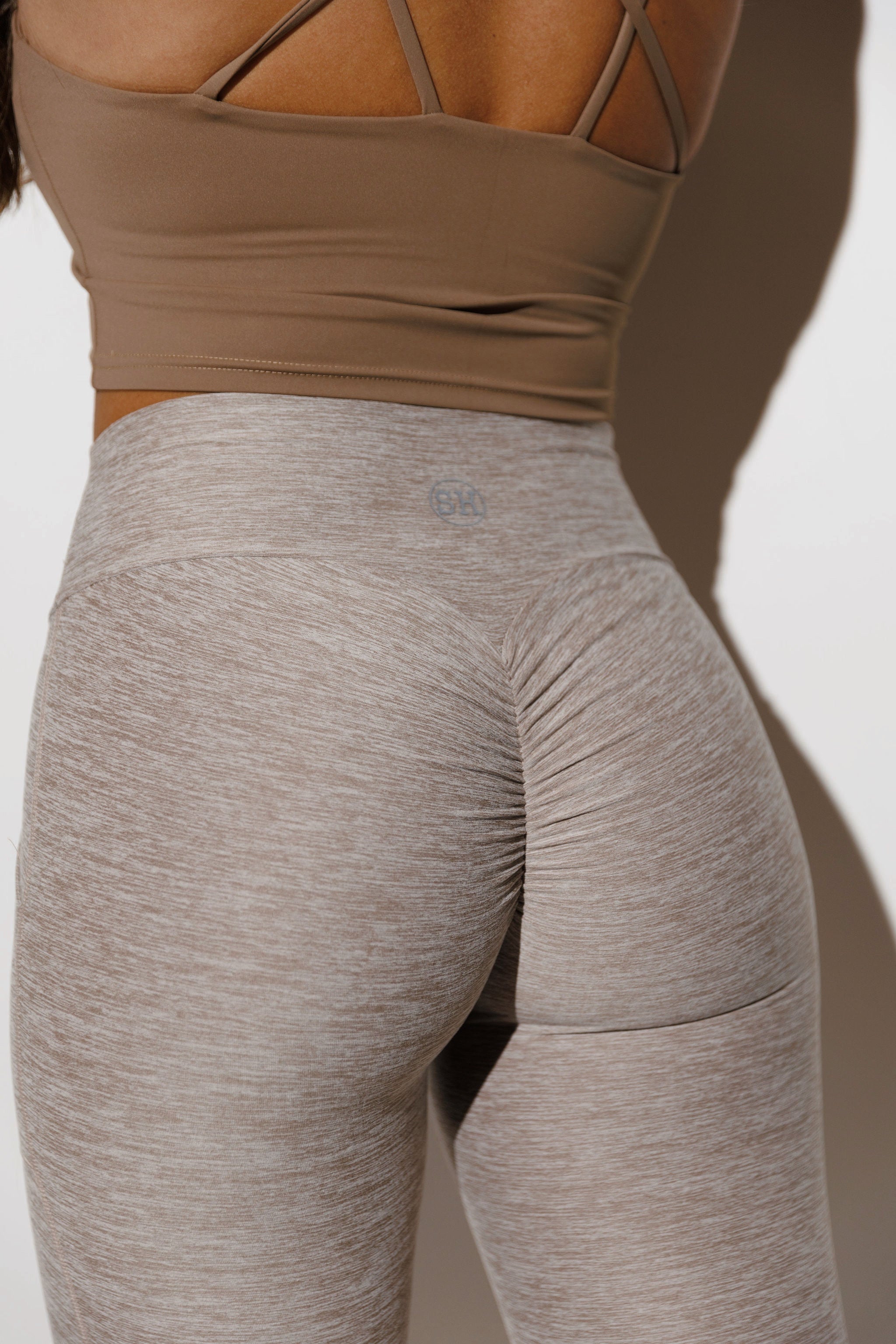 GATHER LEGGING: TAN