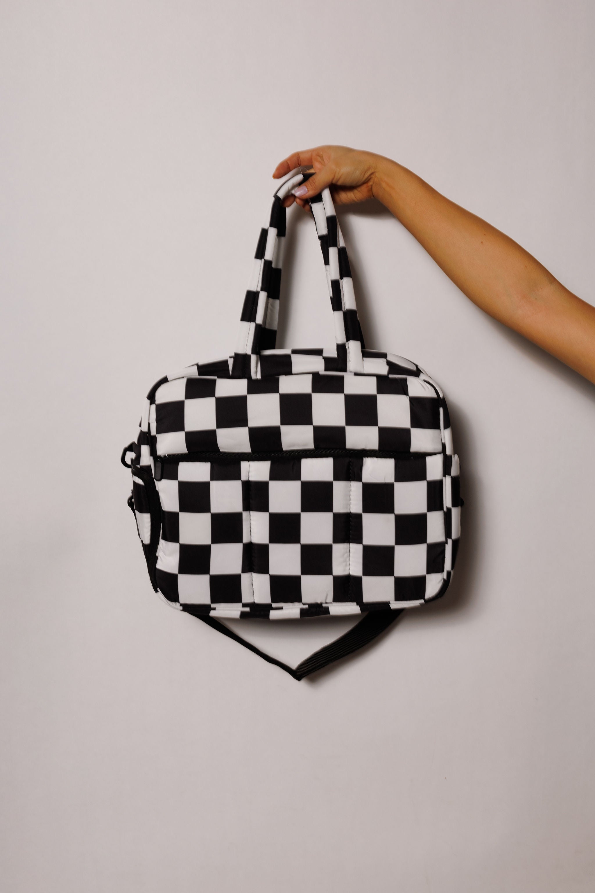 CHECKERED TRAVEL BAG