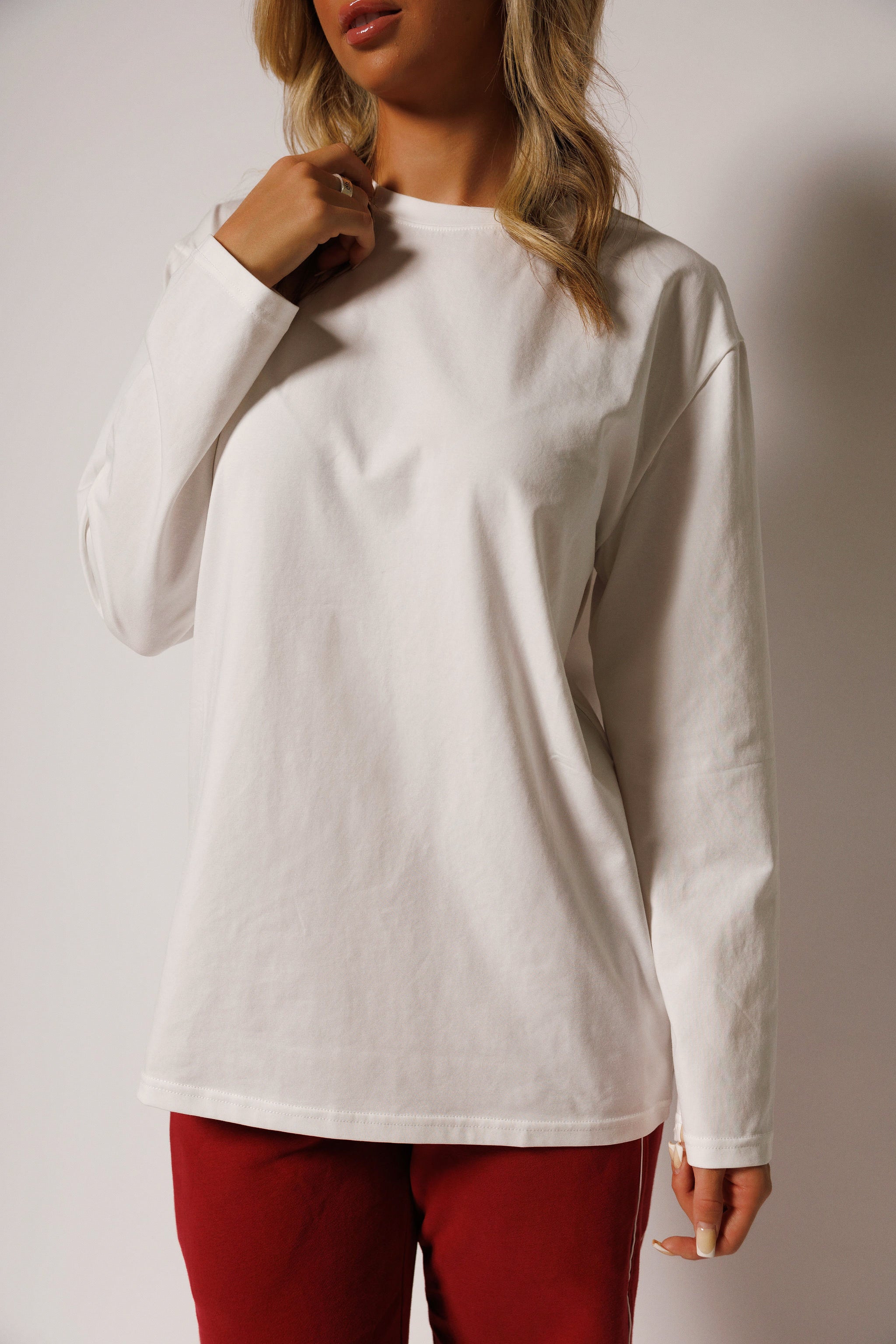 CLASSIC RELAXED FIT LONG SLEEVE: VANILLA