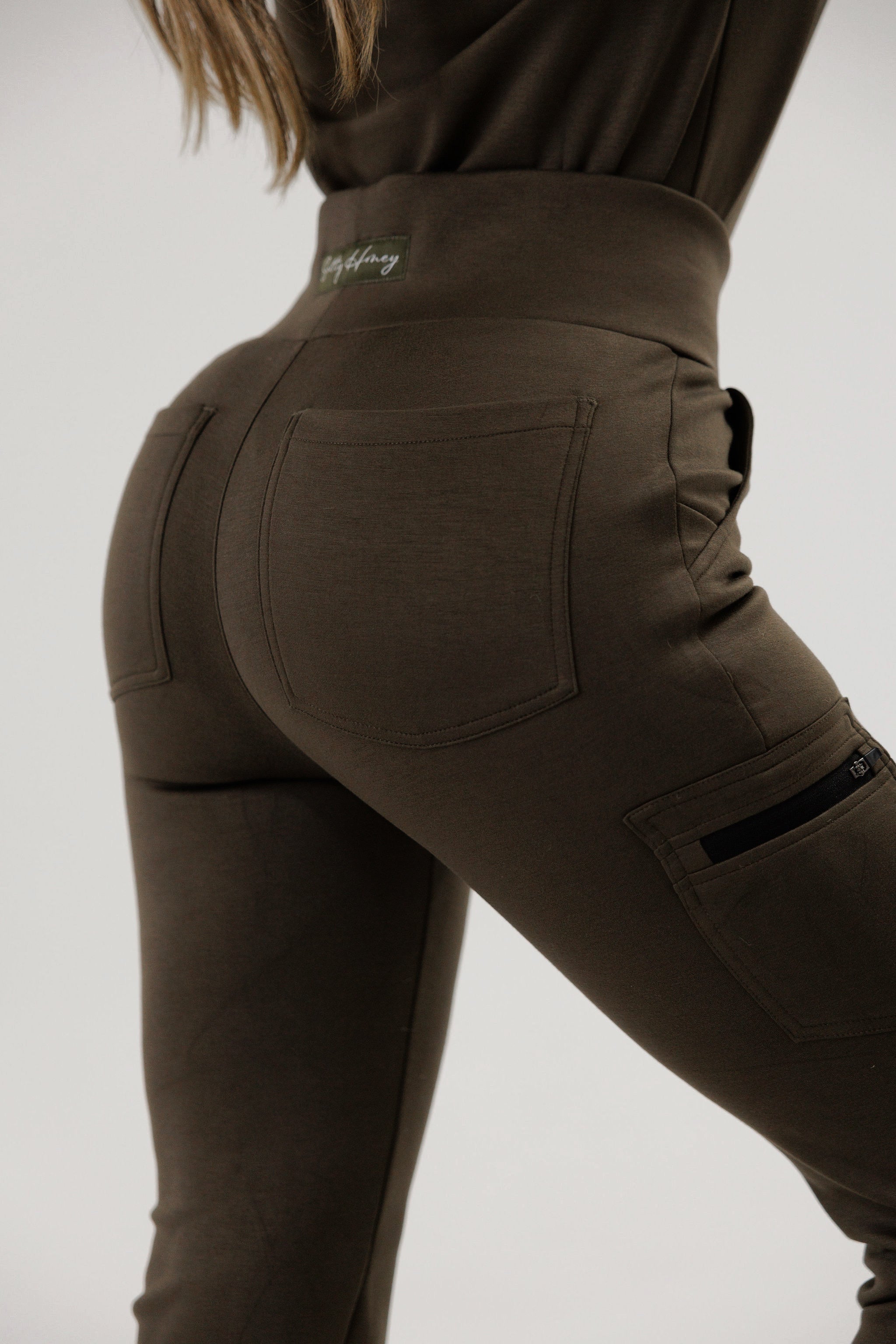 HAVEN x SHELLEY | SCRUB BOTTOM