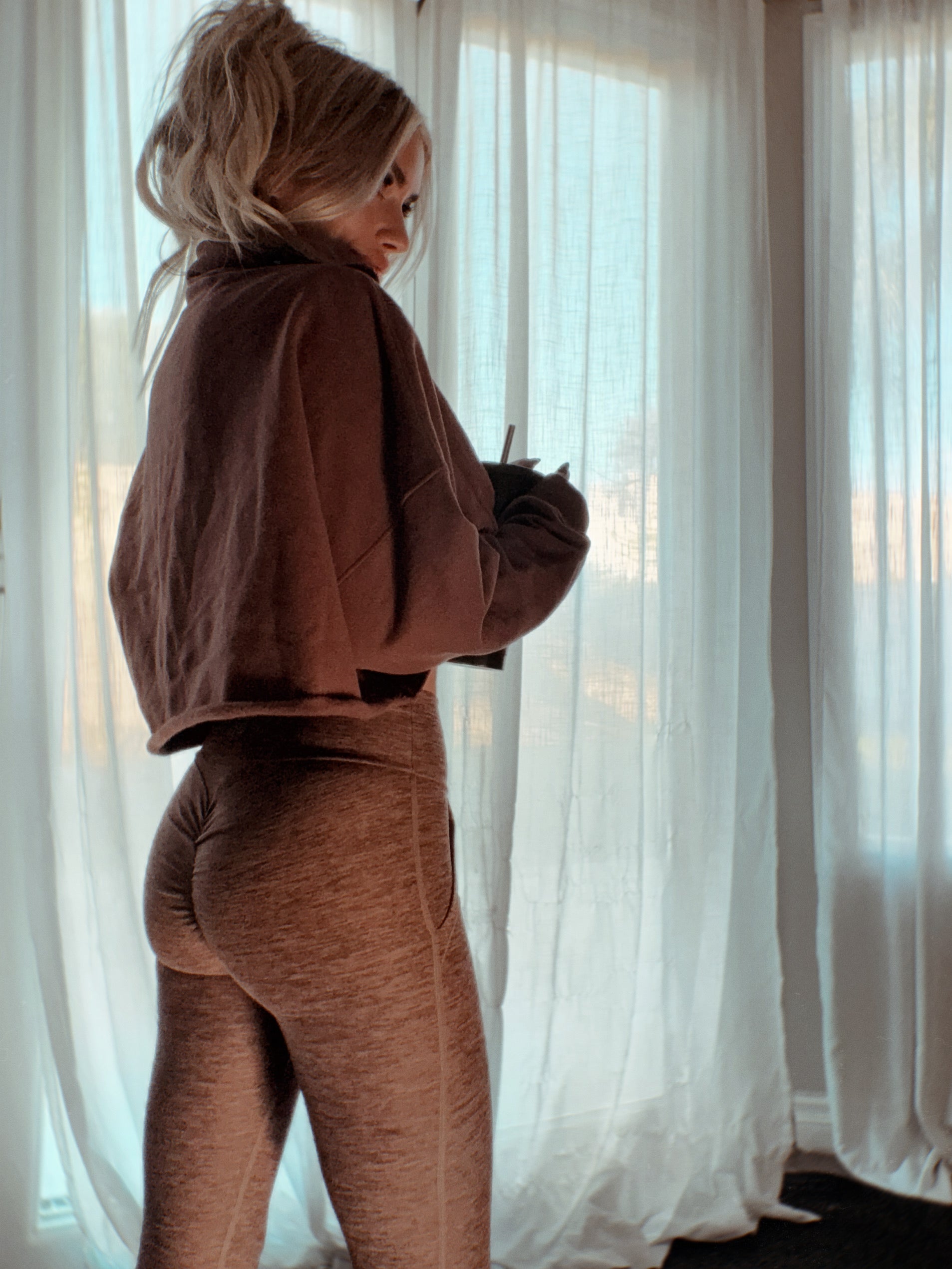 GATHER LEGGING: ROAST