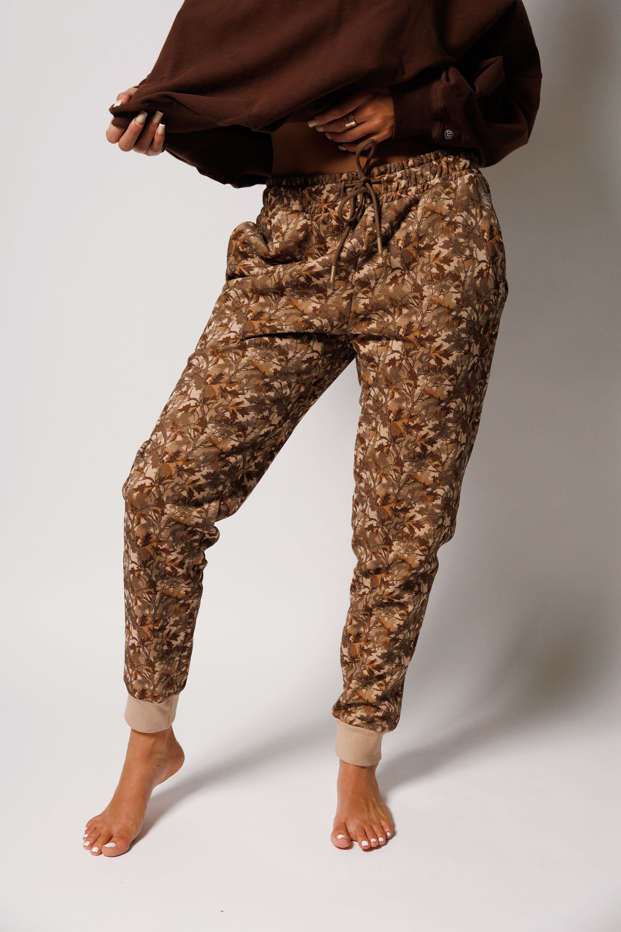 COMFORT SWEAT PANT: OPEN SEASON