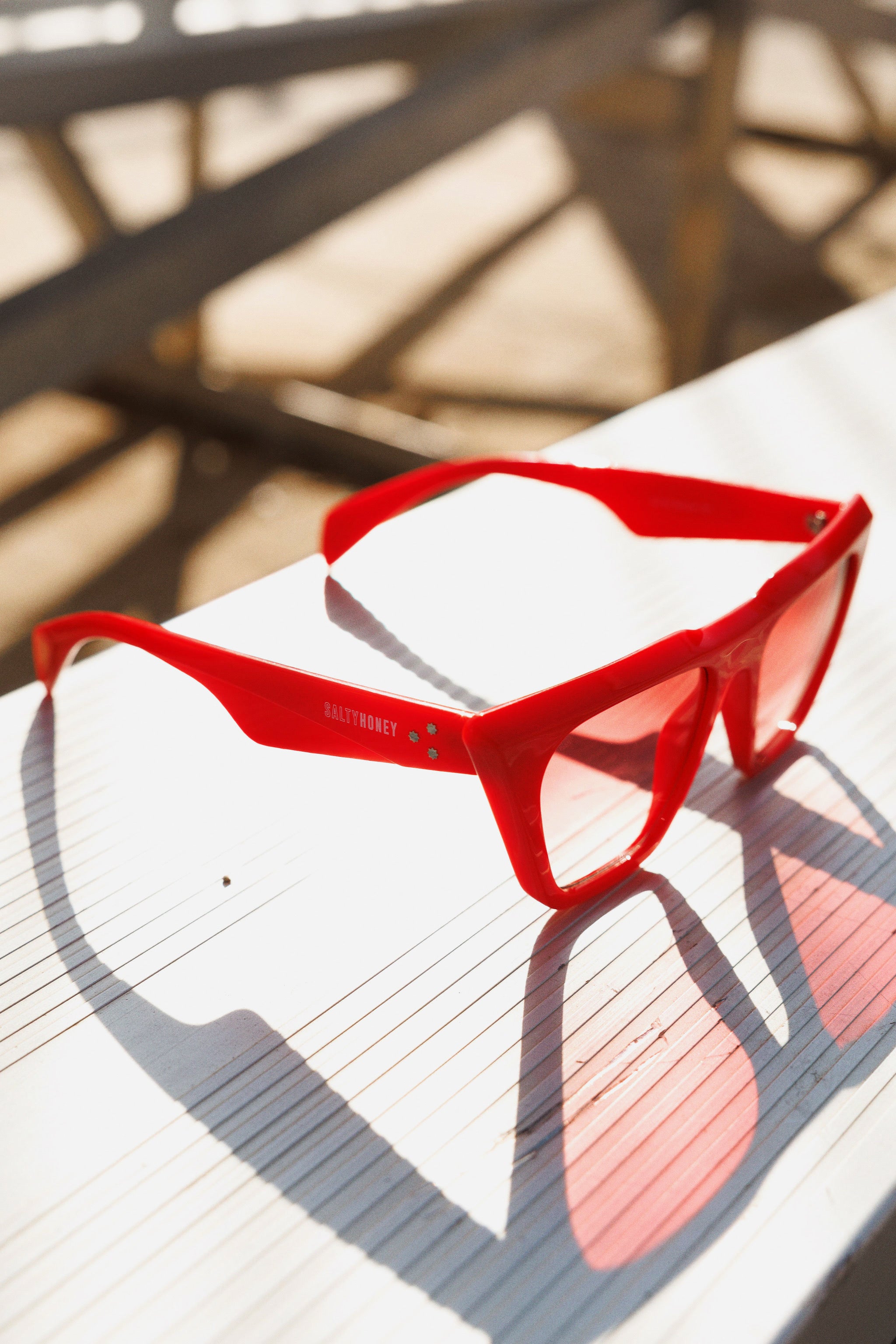 SUNNIES: FLAMIN HOT