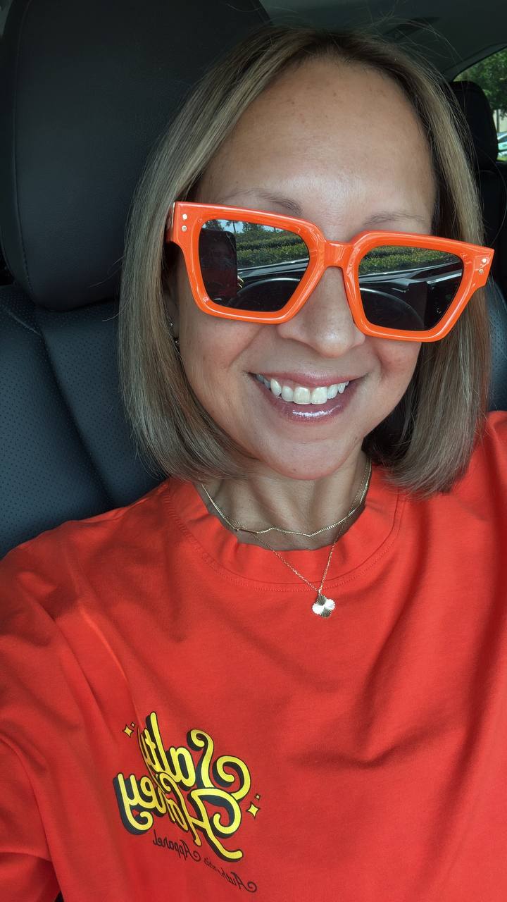 SUNNIES: CUTIE