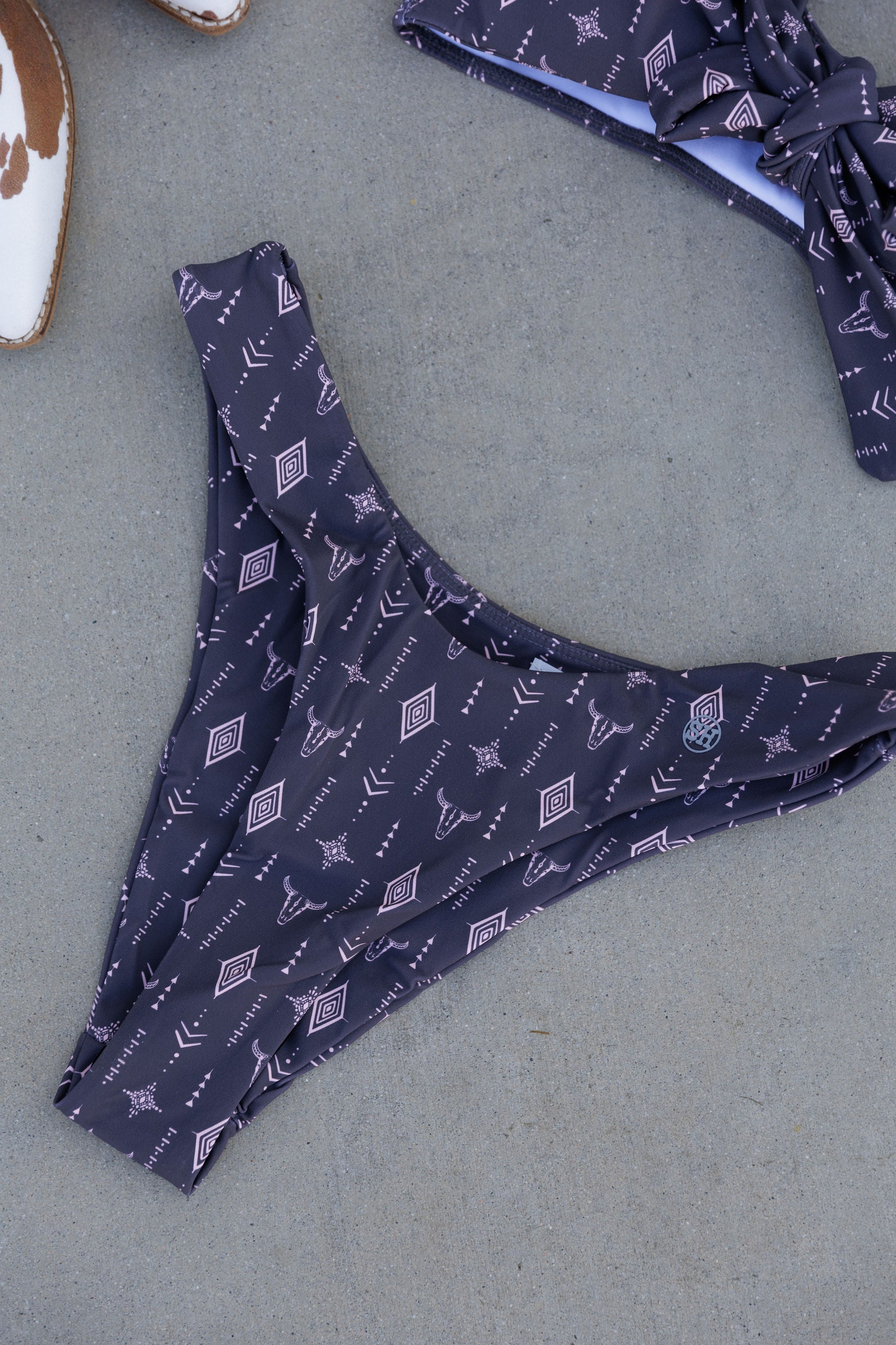 ❗️2XL|3XL ONLY ❗️THRILLS BOTTOM: OXEN