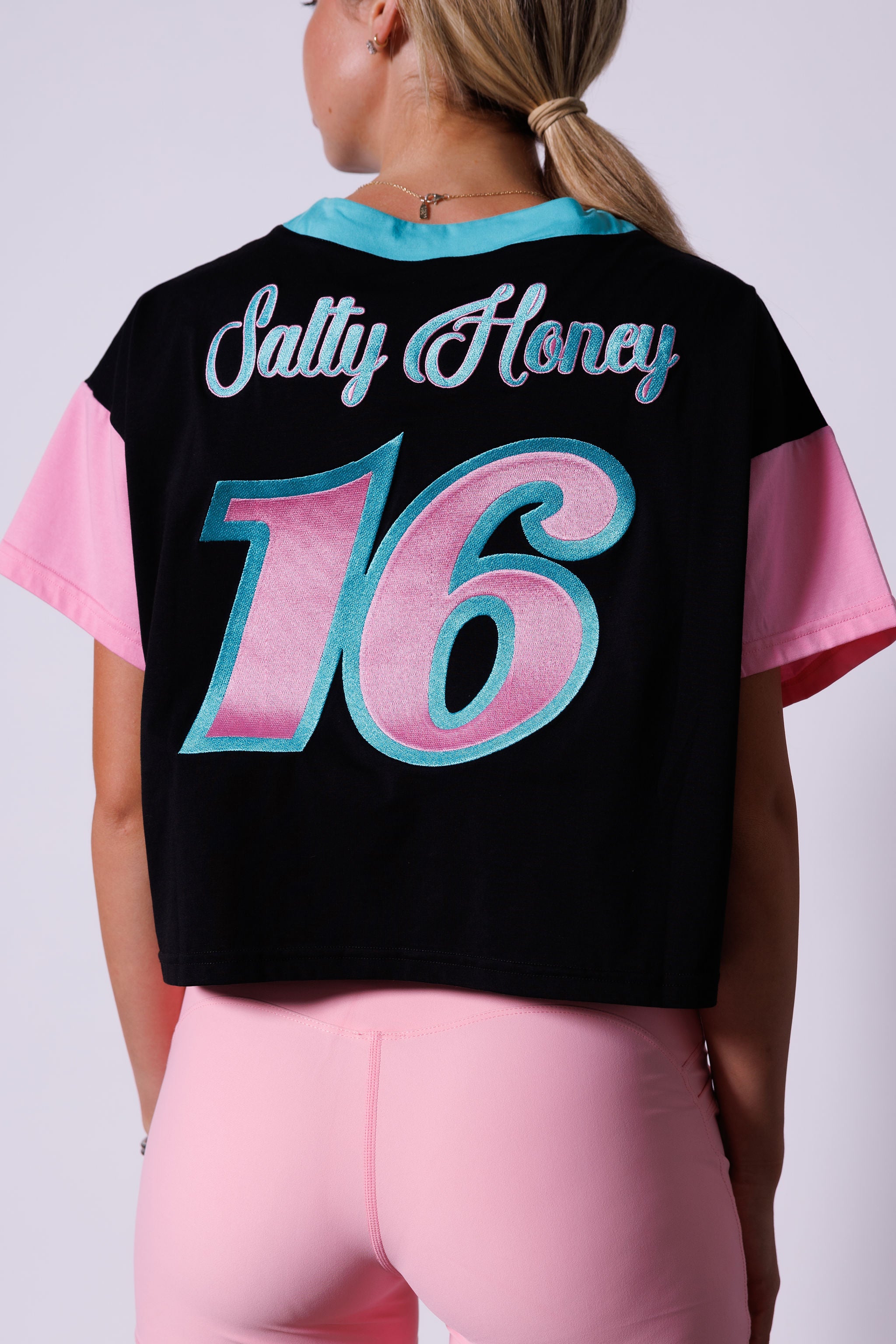 HOME RUN JERSEY TEE: CROP