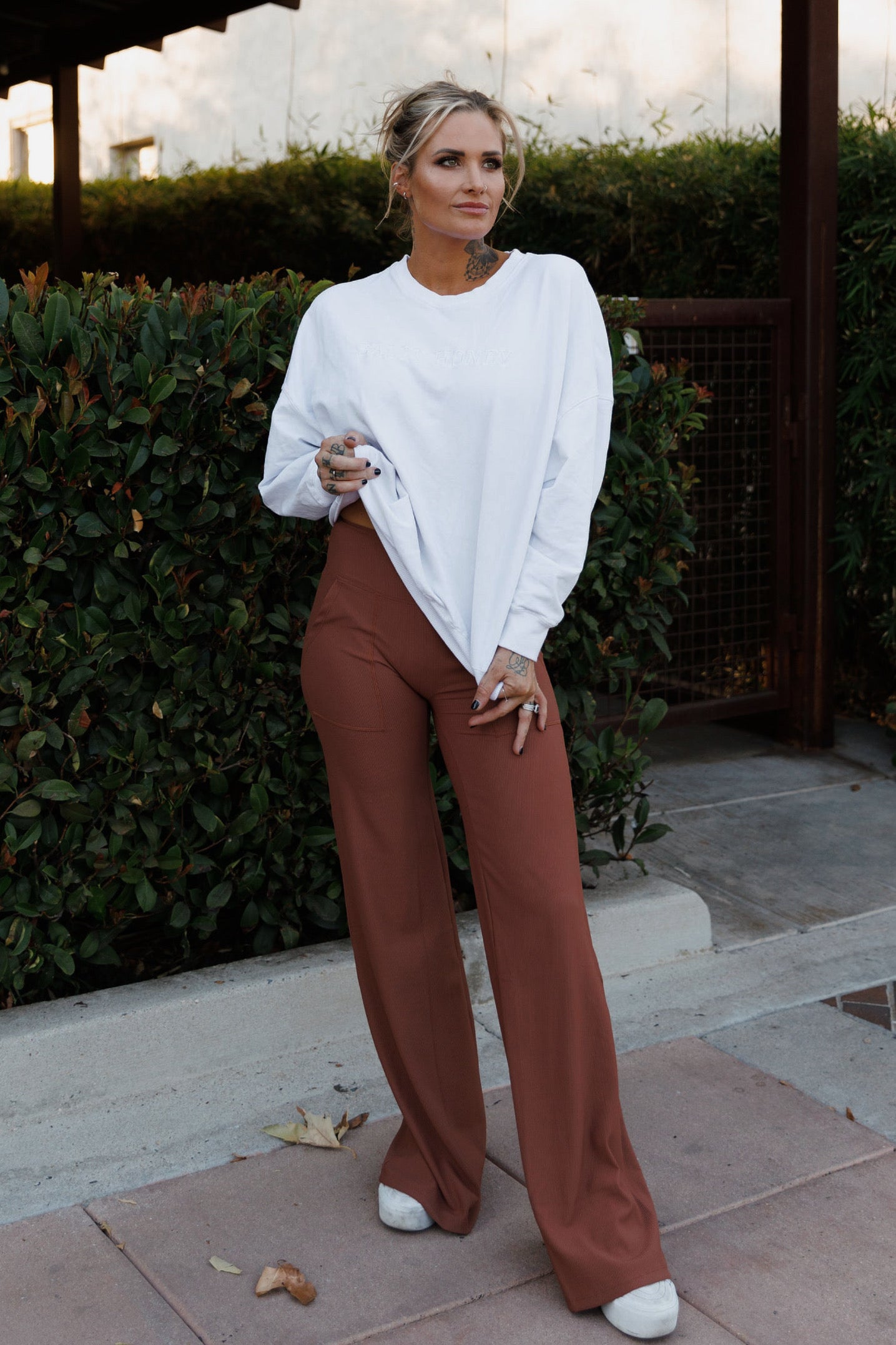 CANDID PANT in RIBBED AUBURN