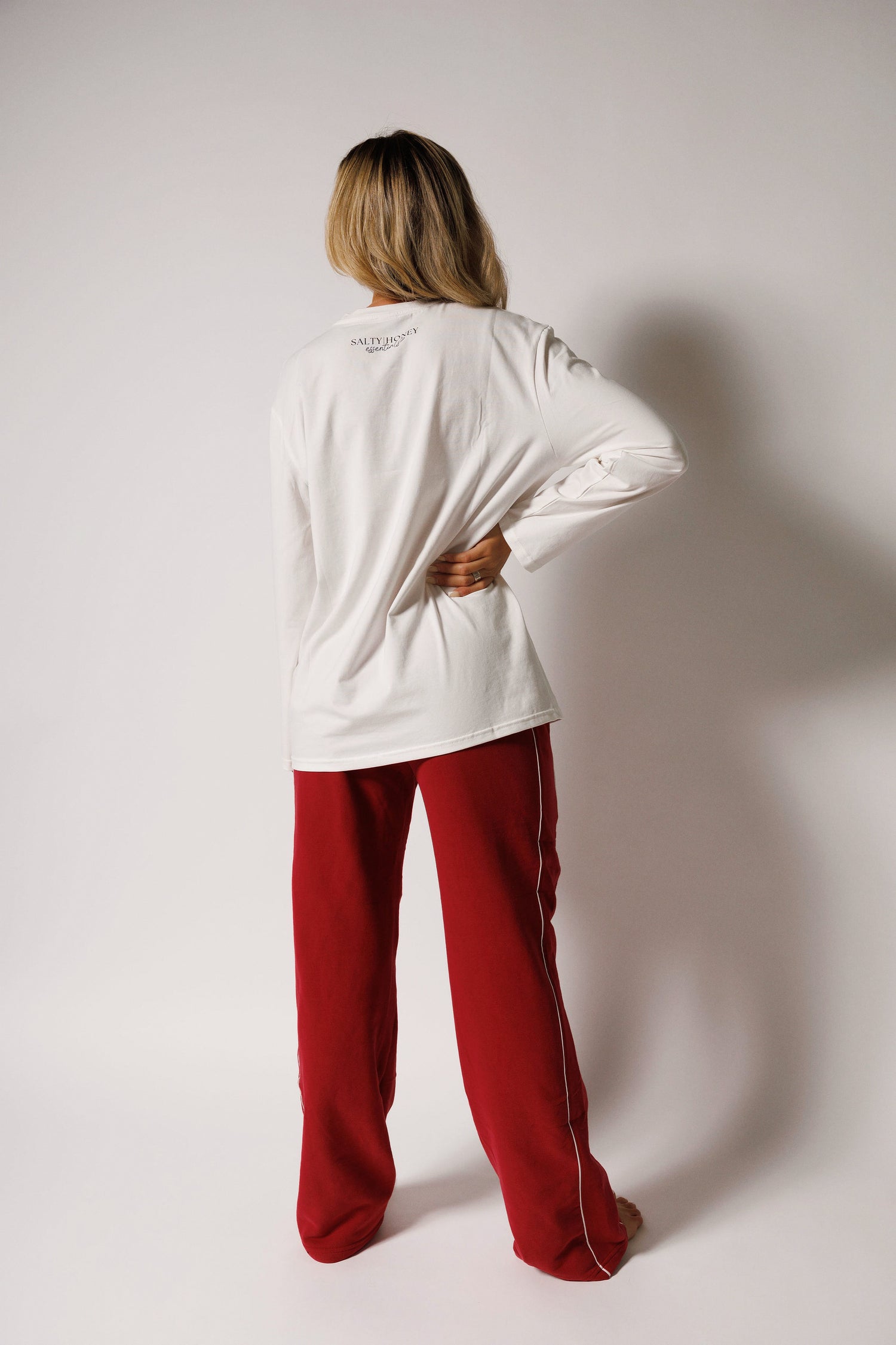 CLASSIC RELAXED FIT LONG SLEEVE: VANILLA
