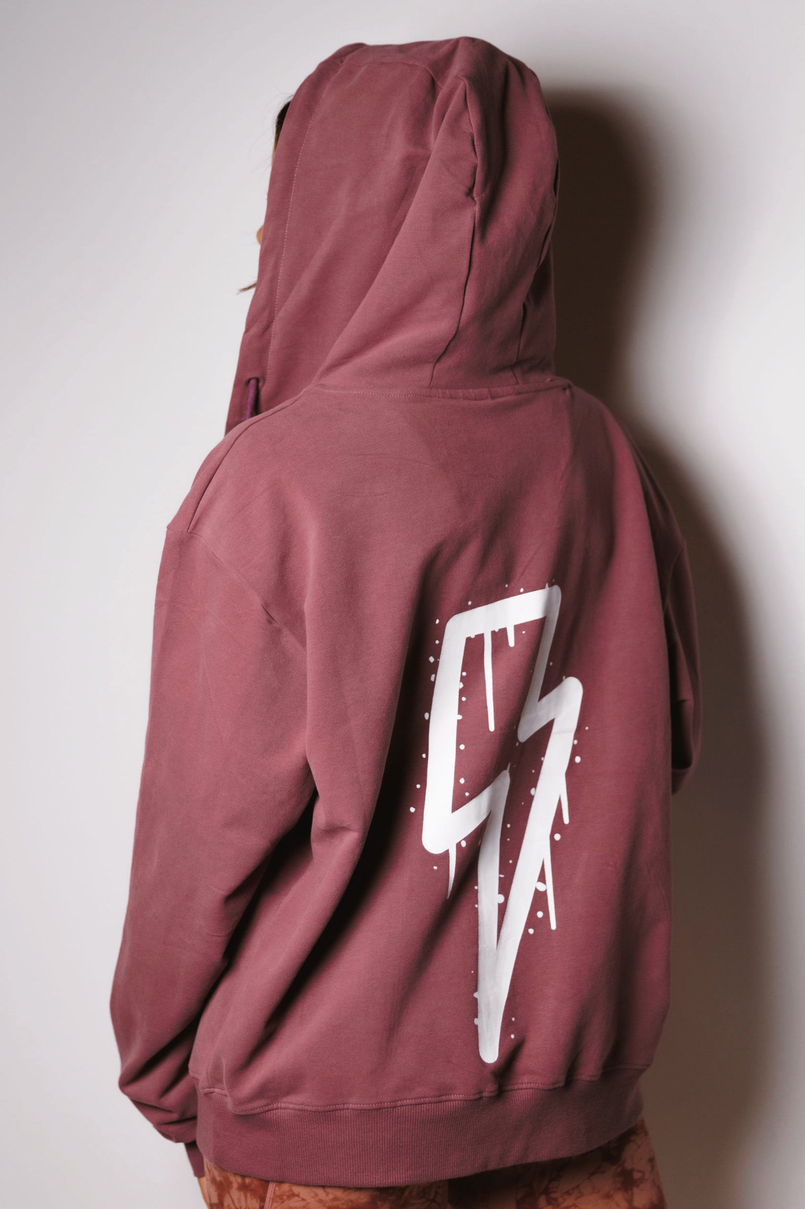 ALLAY ZIP UP HOODIE in CABERNET