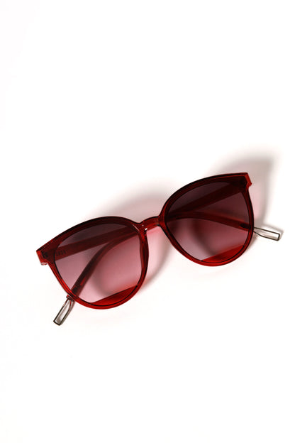 SUNNIES: CHERRY COLA
