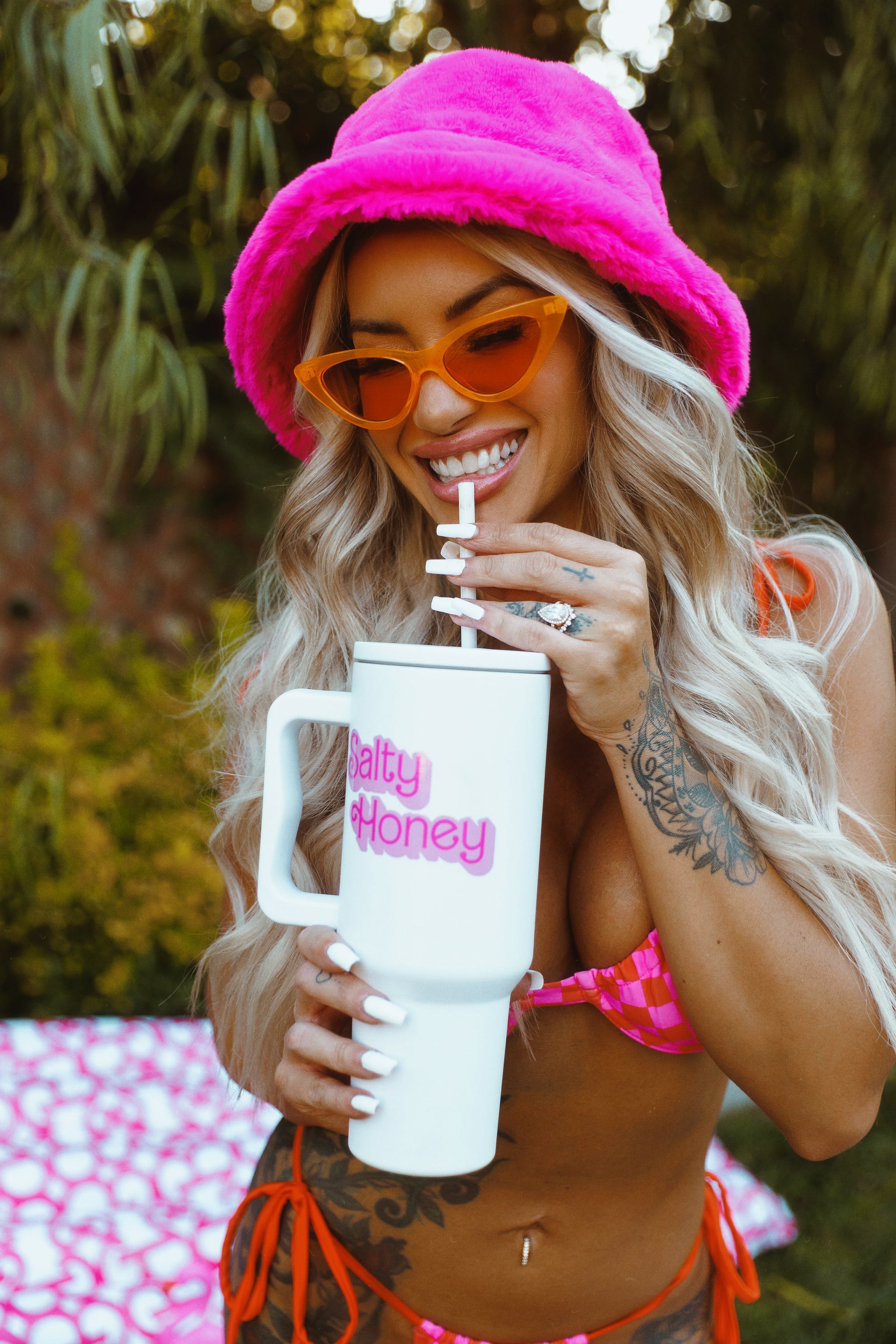 40oz TUMBLER in WHITE BARBIE