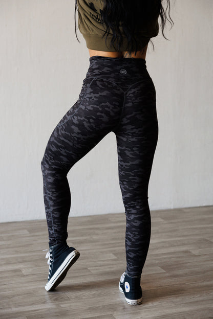 KARMA LEGGING: MASKED