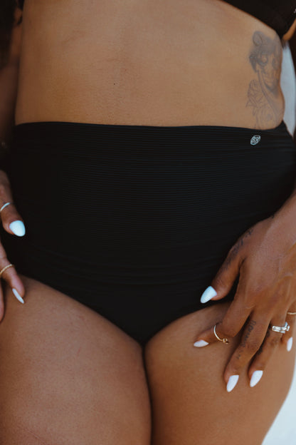 ❗️3XL ONLY!❗️PUCKERED BOTTOM in RIBBED BLACK