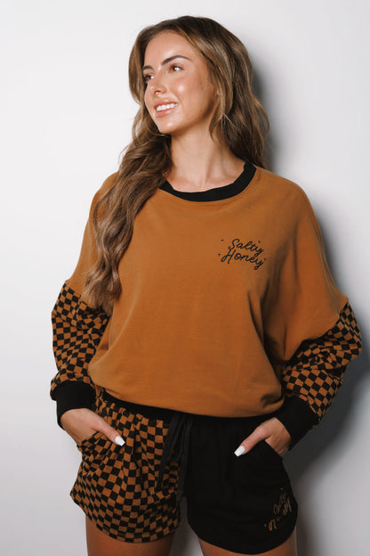 AIR CREWNECK: BRWN BLCK CHECK