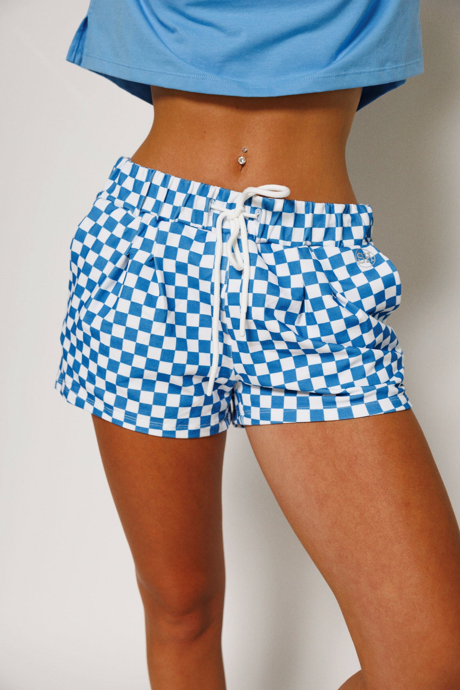 RALLY SHORT:LAZYDAY CHECKS