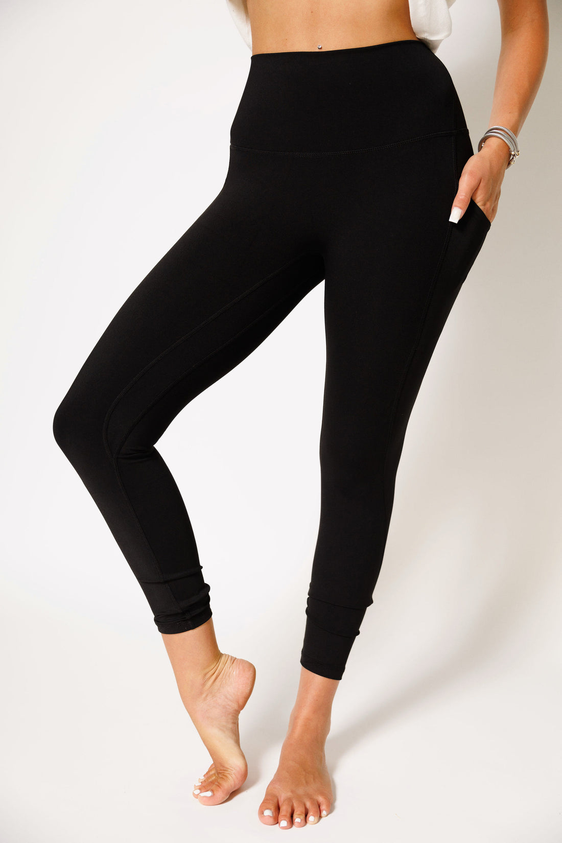 ADAPT LEGGING: BLACK