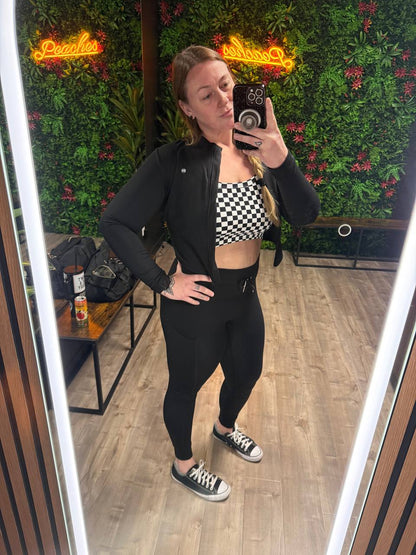 SNATCHED FITTED ZIP: BLACK