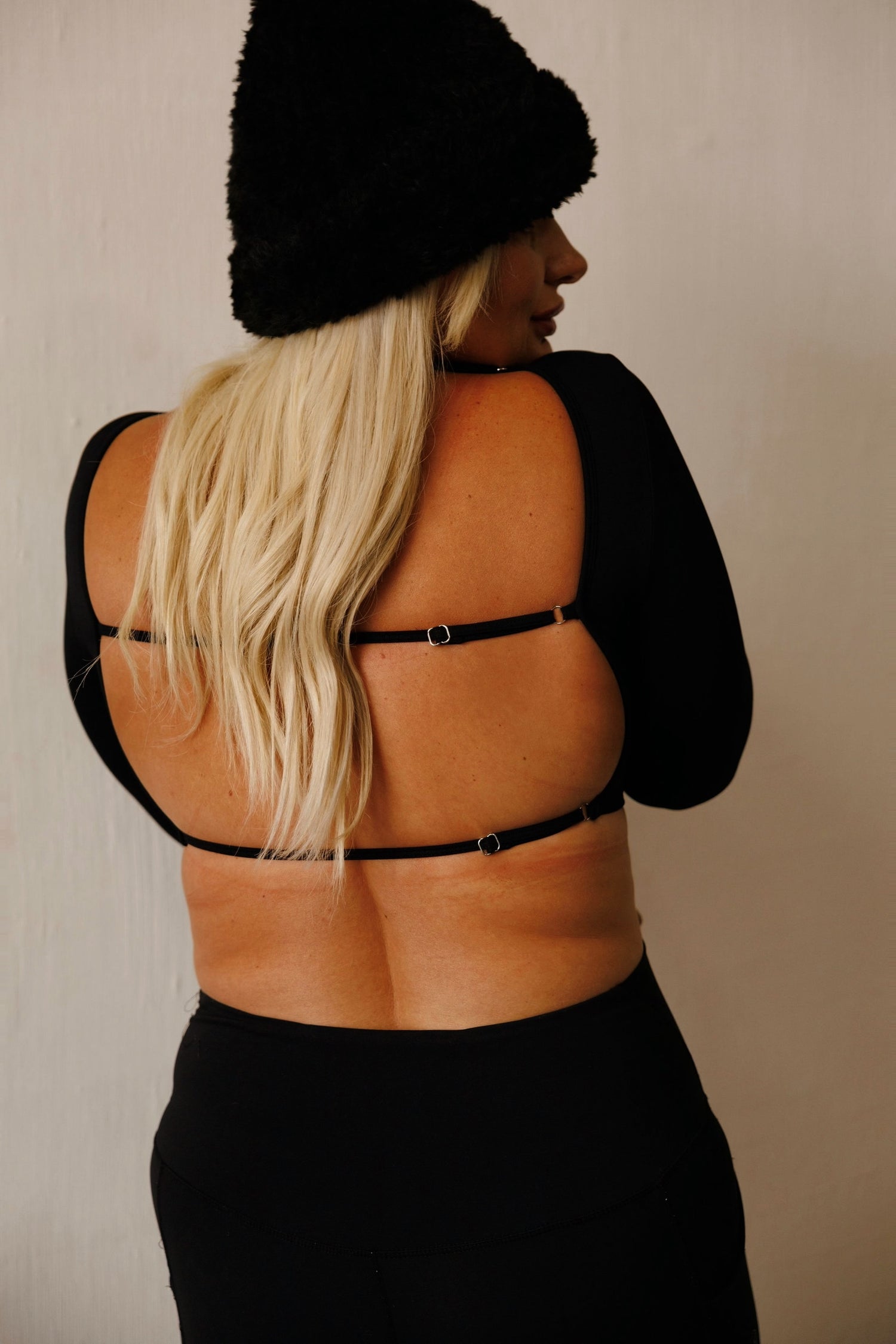 LEGACY SUPPORT LONG SLEEVE: BLACK