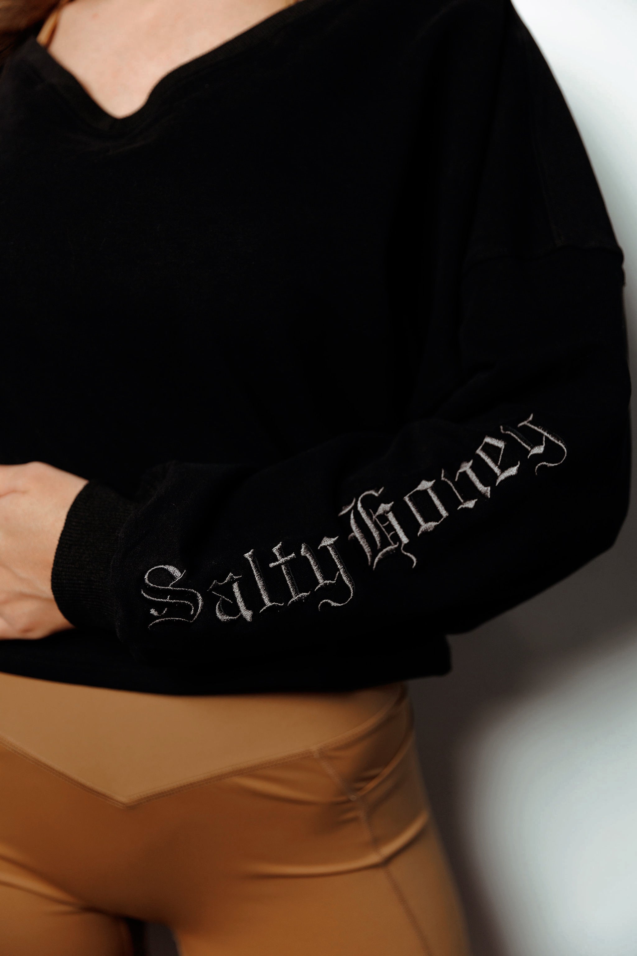 RETREAT SWEATER: DARK SIDE