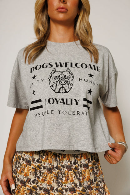 BALANCE TEE: DOG DAY