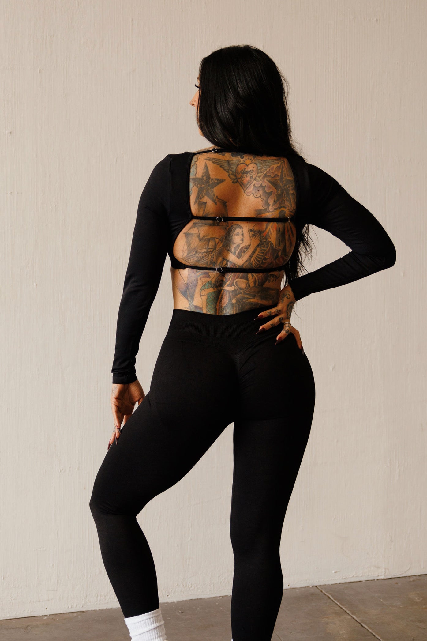 LEGACY LEGGING: BLACK