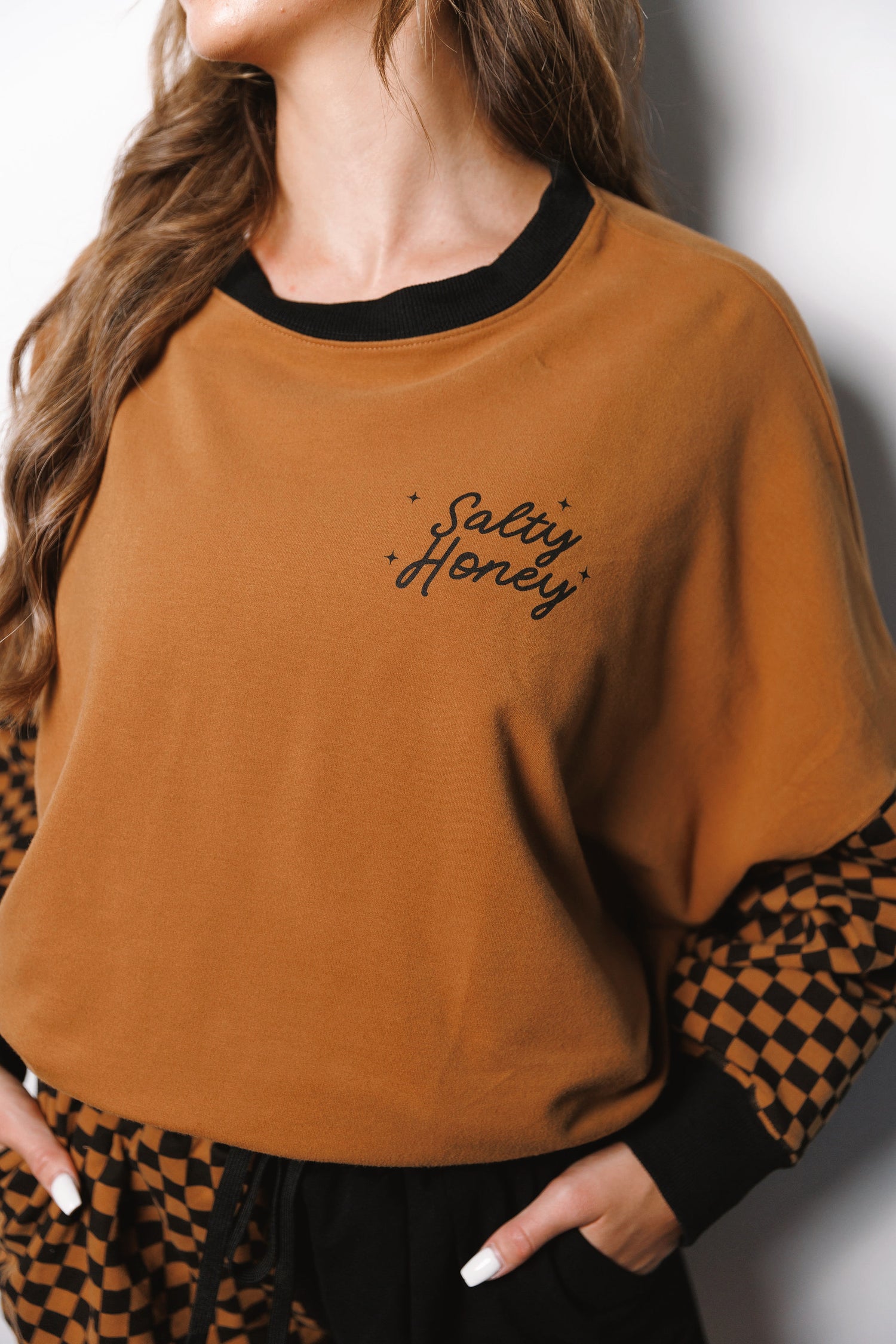 AIR CREWNECK: BRWN BLCK CHECK