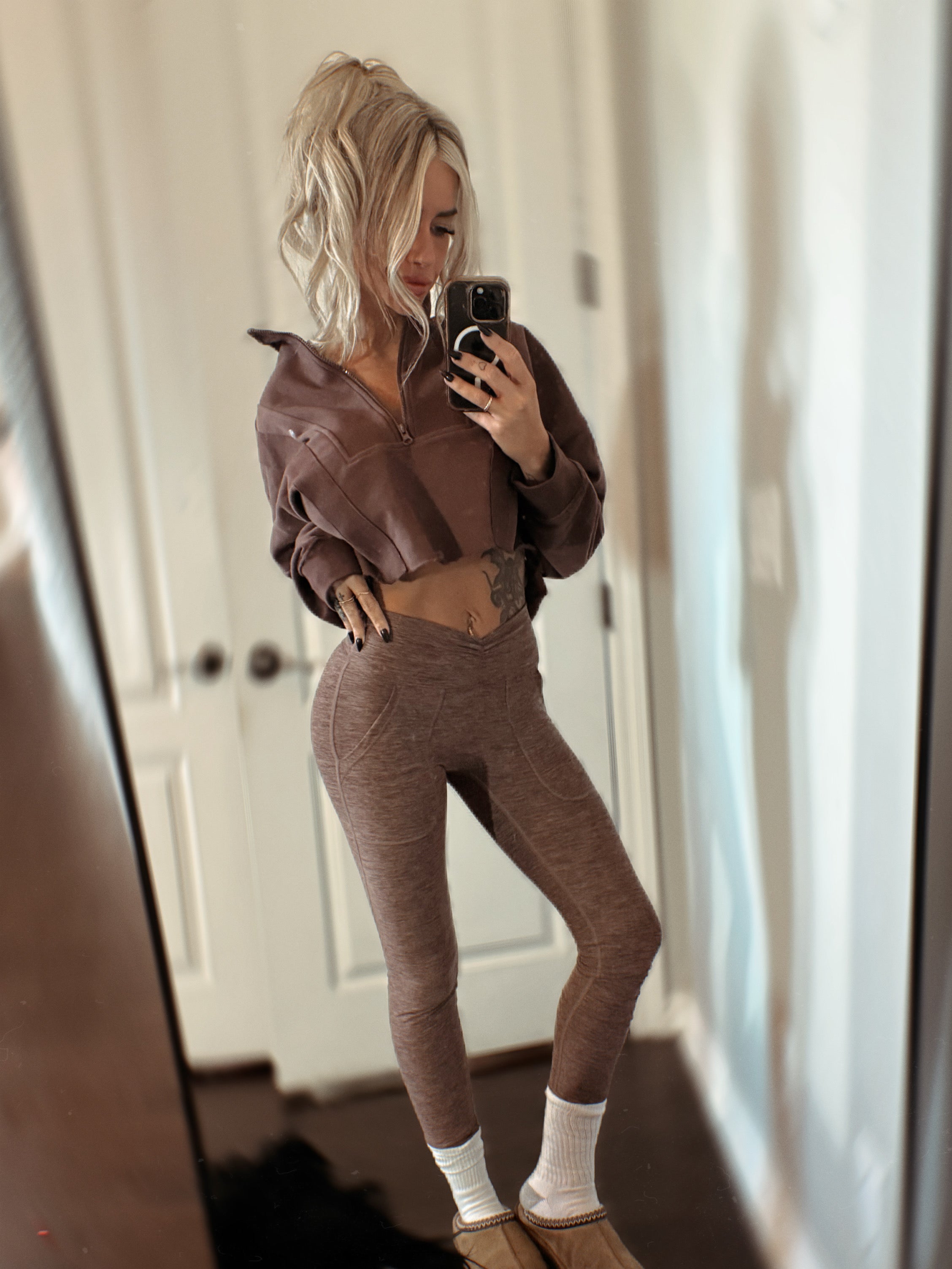 GATHER LEGGING: ROAST