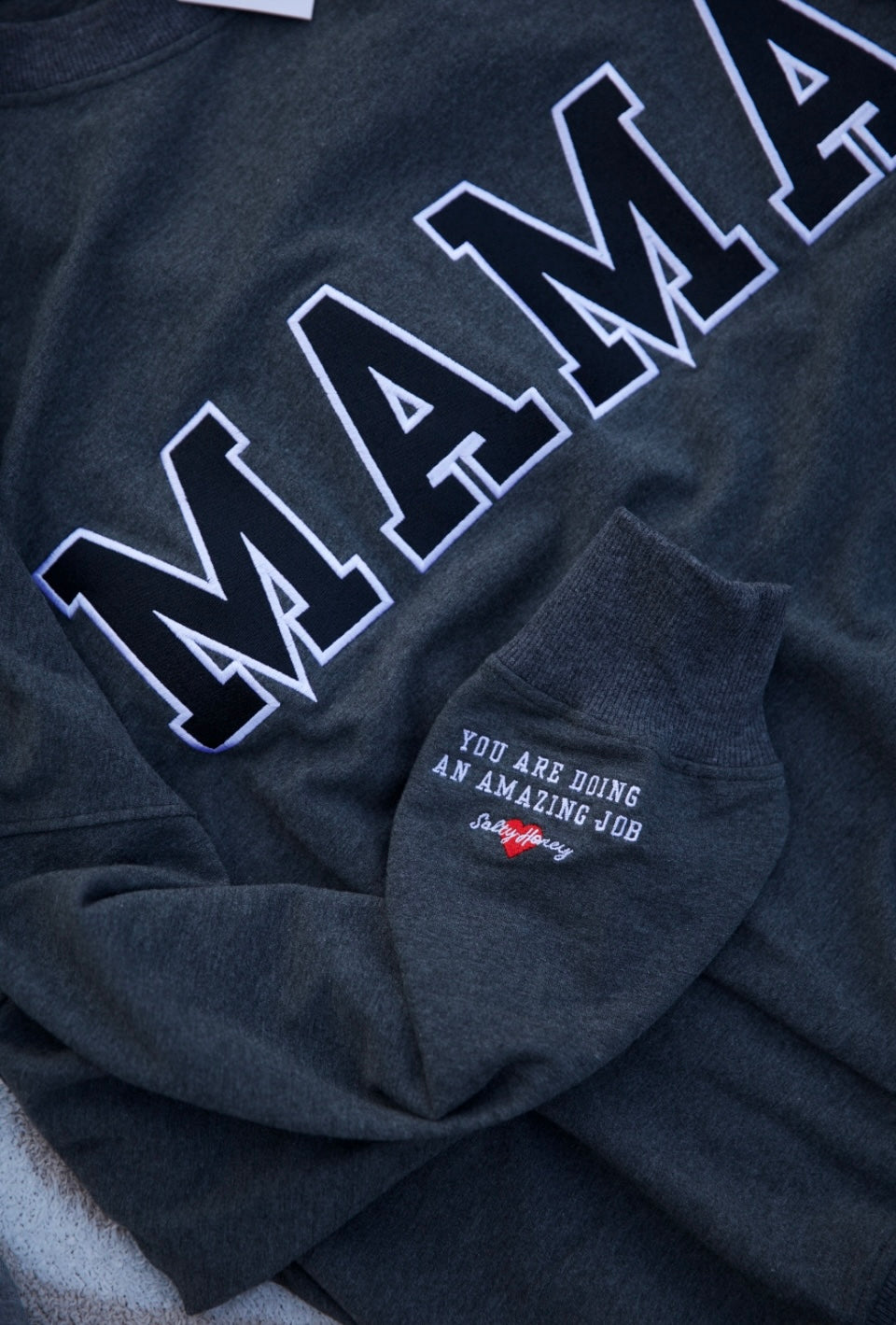 SLACK CREWNECK in MAMA