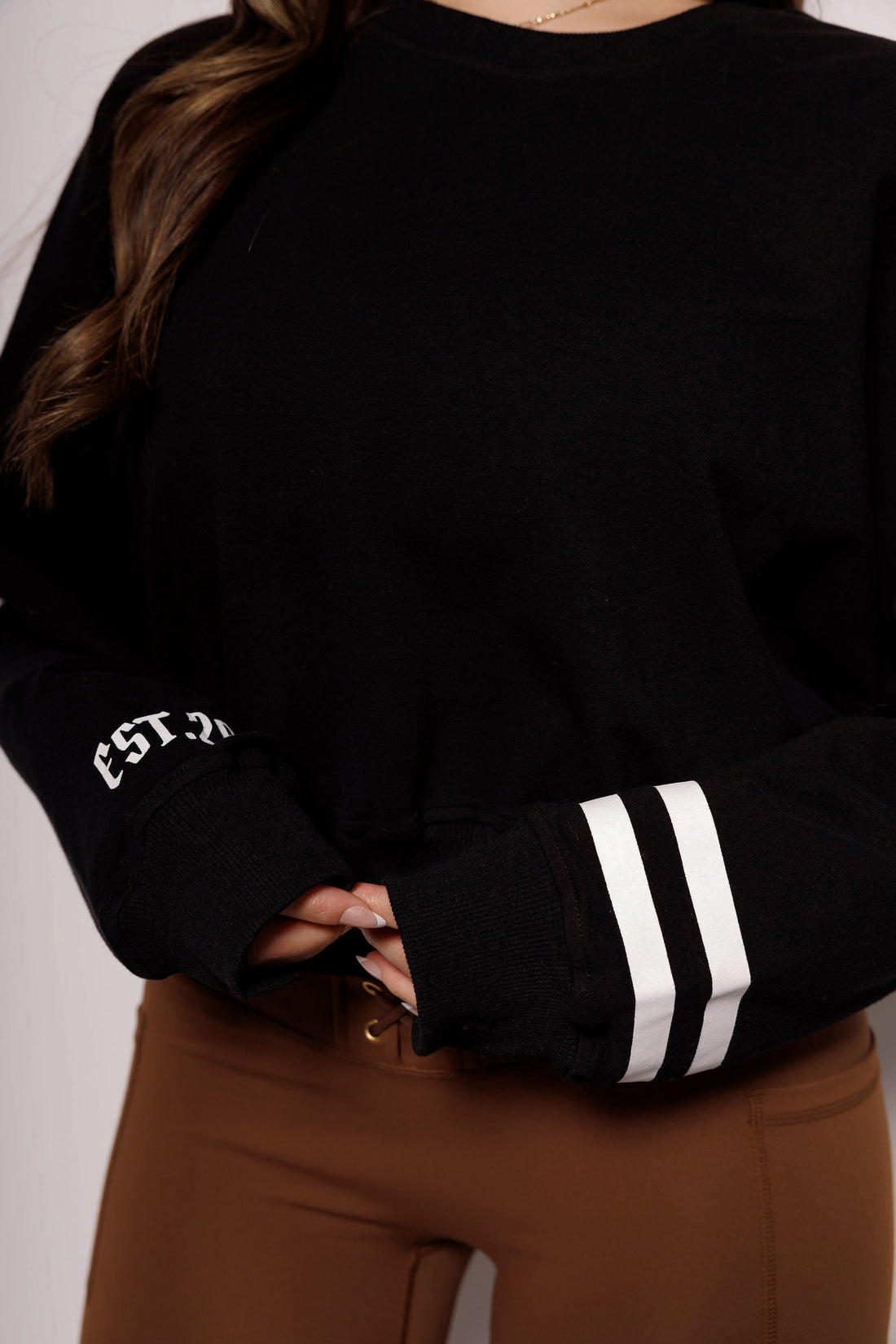 HOOPS CREWNECK: BLCK