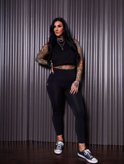 HOODED MUSCLE TANK: BLK