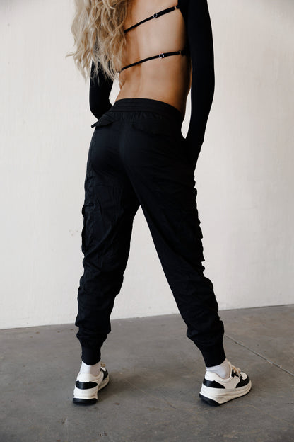 IGNITE JOGGER: BLACK