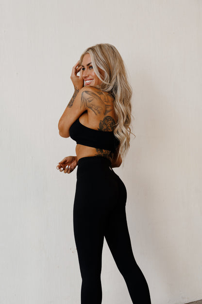 CARVED LEGGING: BLACK