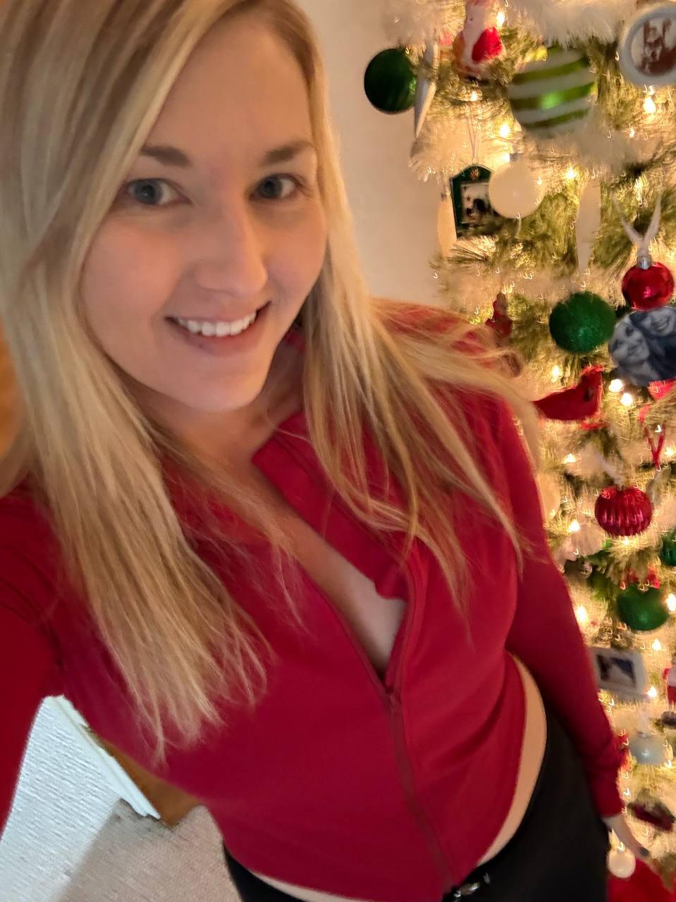 SNATCHED FITTED ZIP: CRANBERRY