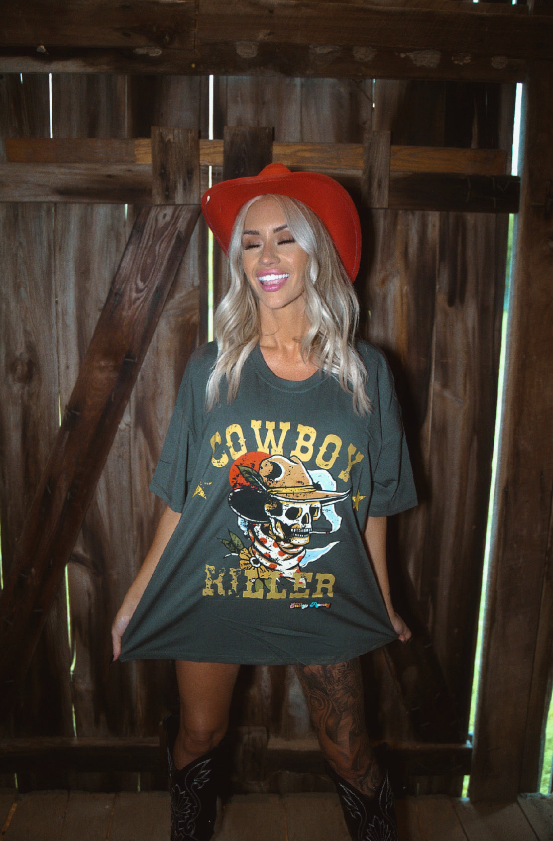 OVERSIZED BOYFRIEND TEE: COWBOY KILLER