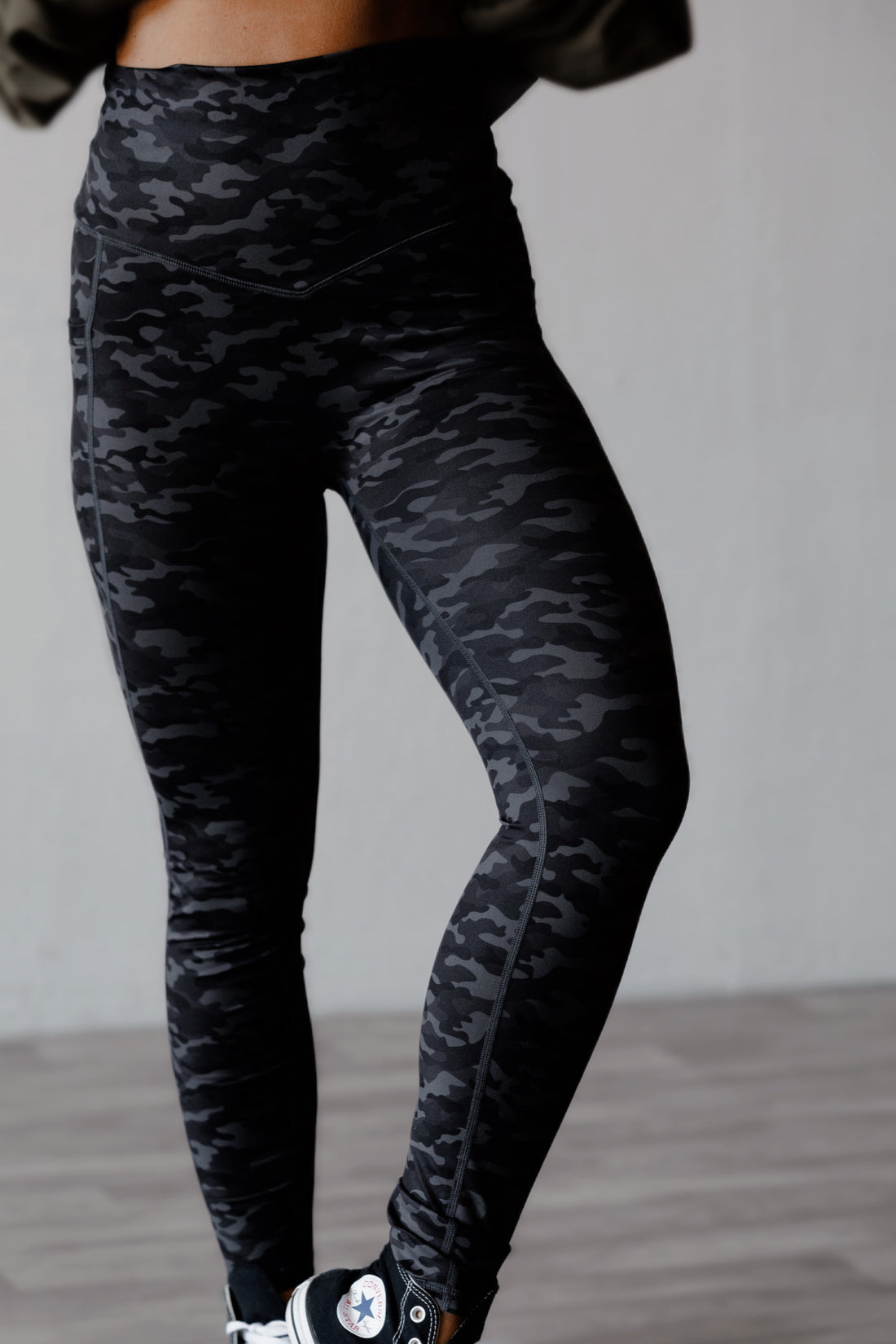 KARMA LEGGING: MASKED