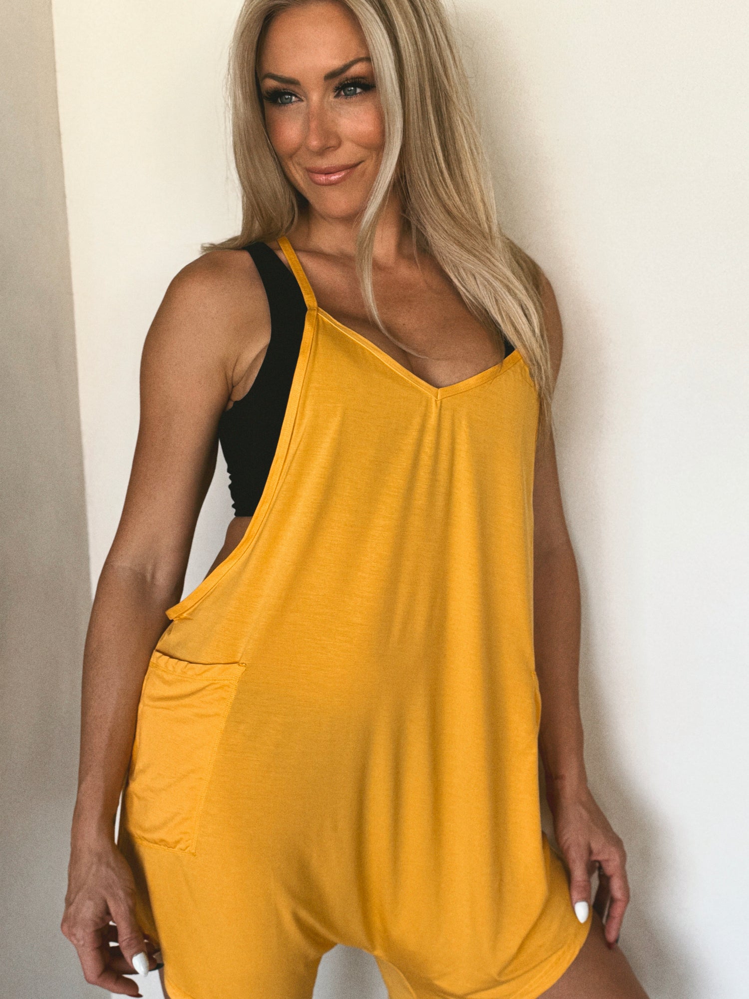 WAVE THROW OVER JUMPER: MARIGOLD