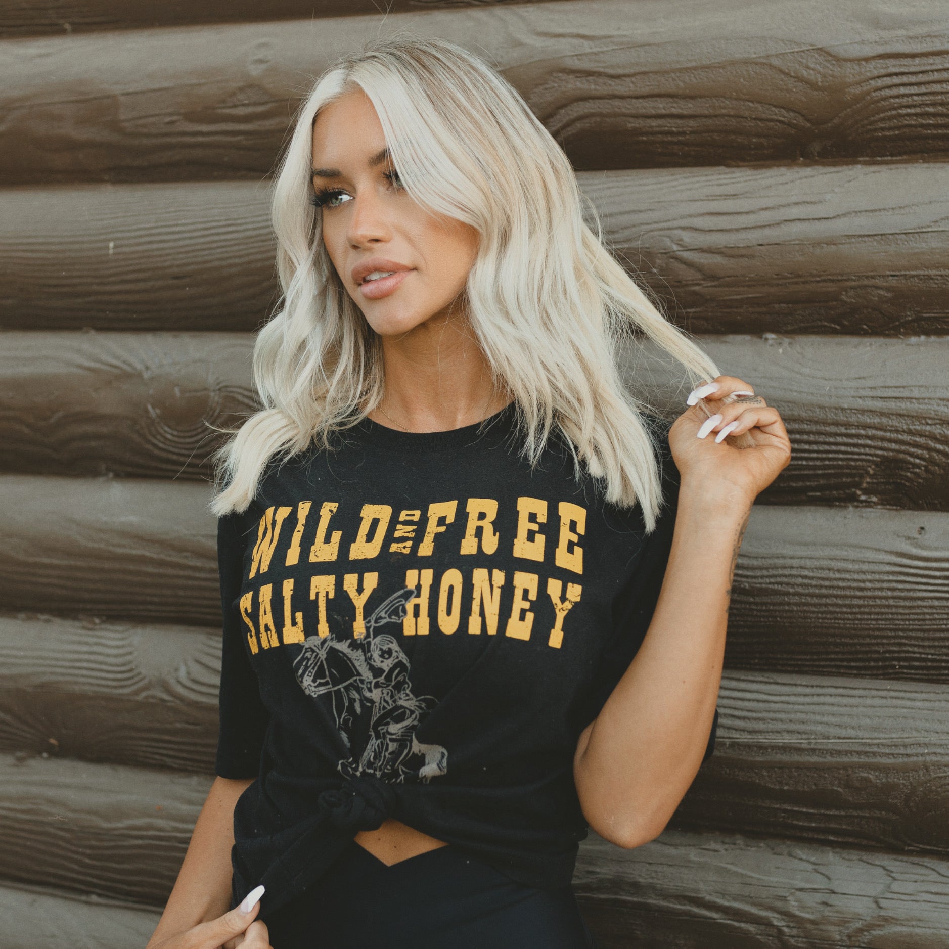 WILD AND FREE graphic tee